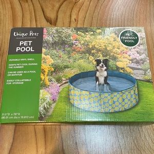 Brand New Pet Pool Unique Petz Collapsible Pet Pool